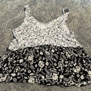 Aeropostale black floral tank